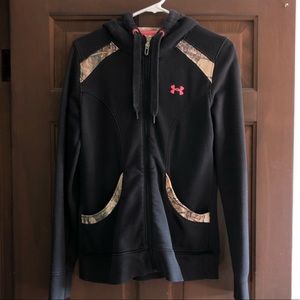 Under armor black and camo zip up hoodie